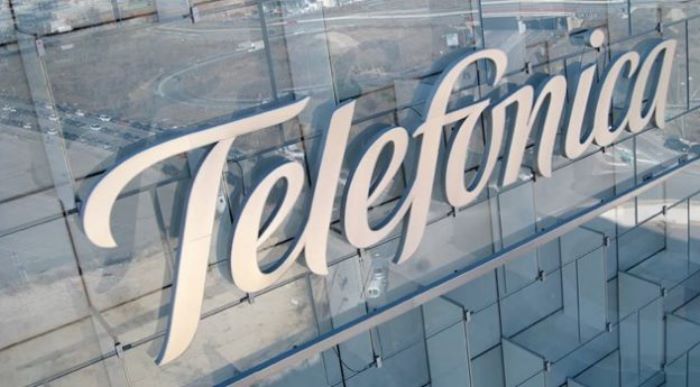 Telefónica inicia nuevo plan de bajas incentivadas en España para empleados a partir de los 54 años