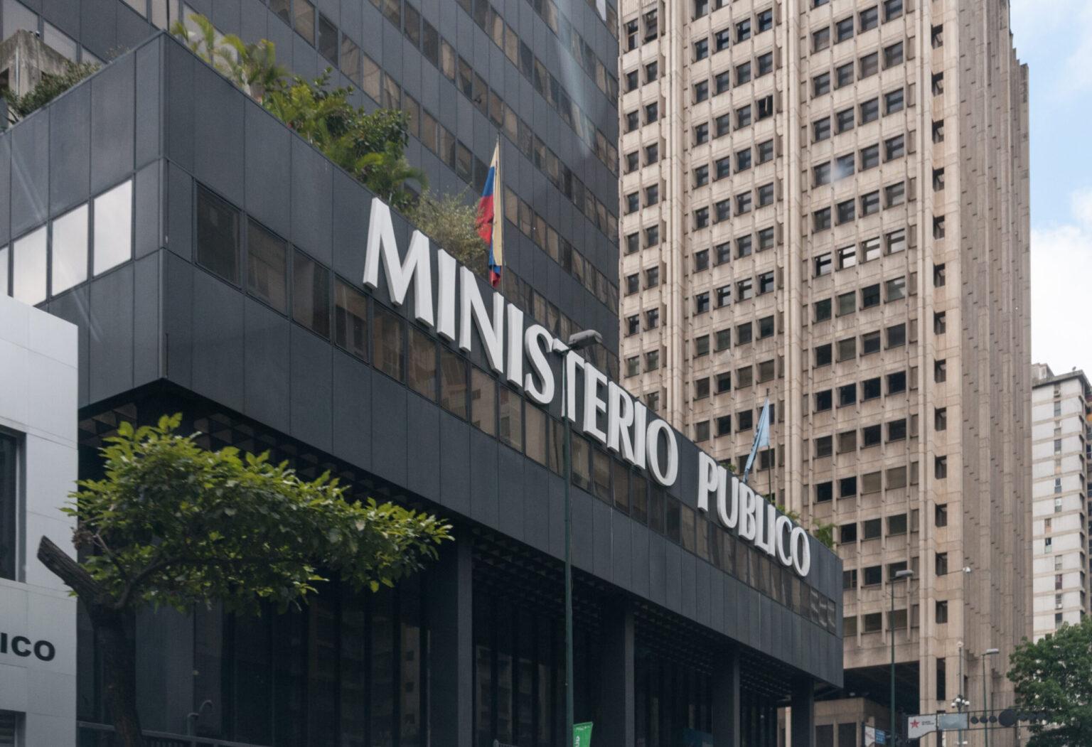 ÚLTIMA HORA | Venezuela identifica “al menos 10 de los delincuentes buscados por terrorismo” en acto de Edmundo González en Quito.