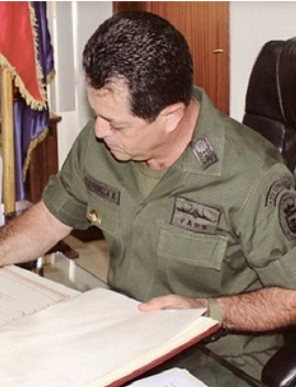 Vicealmirante (r) José Vicente Padilla De Biasi amenaza de muerte a víctimas venezolanas estafadas