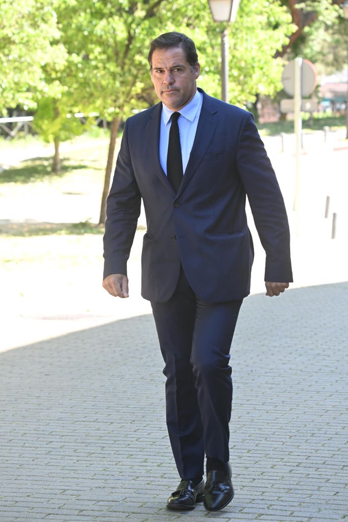 Luis Alfonso de Borbón apuesta por una vida discreta