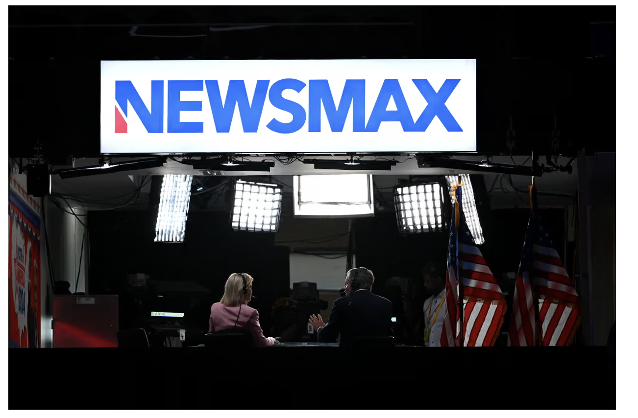 Venezuela da la bienvenida a un canal de televisión estadounidense afín a Trump en un «matrimonio de conveniencia»