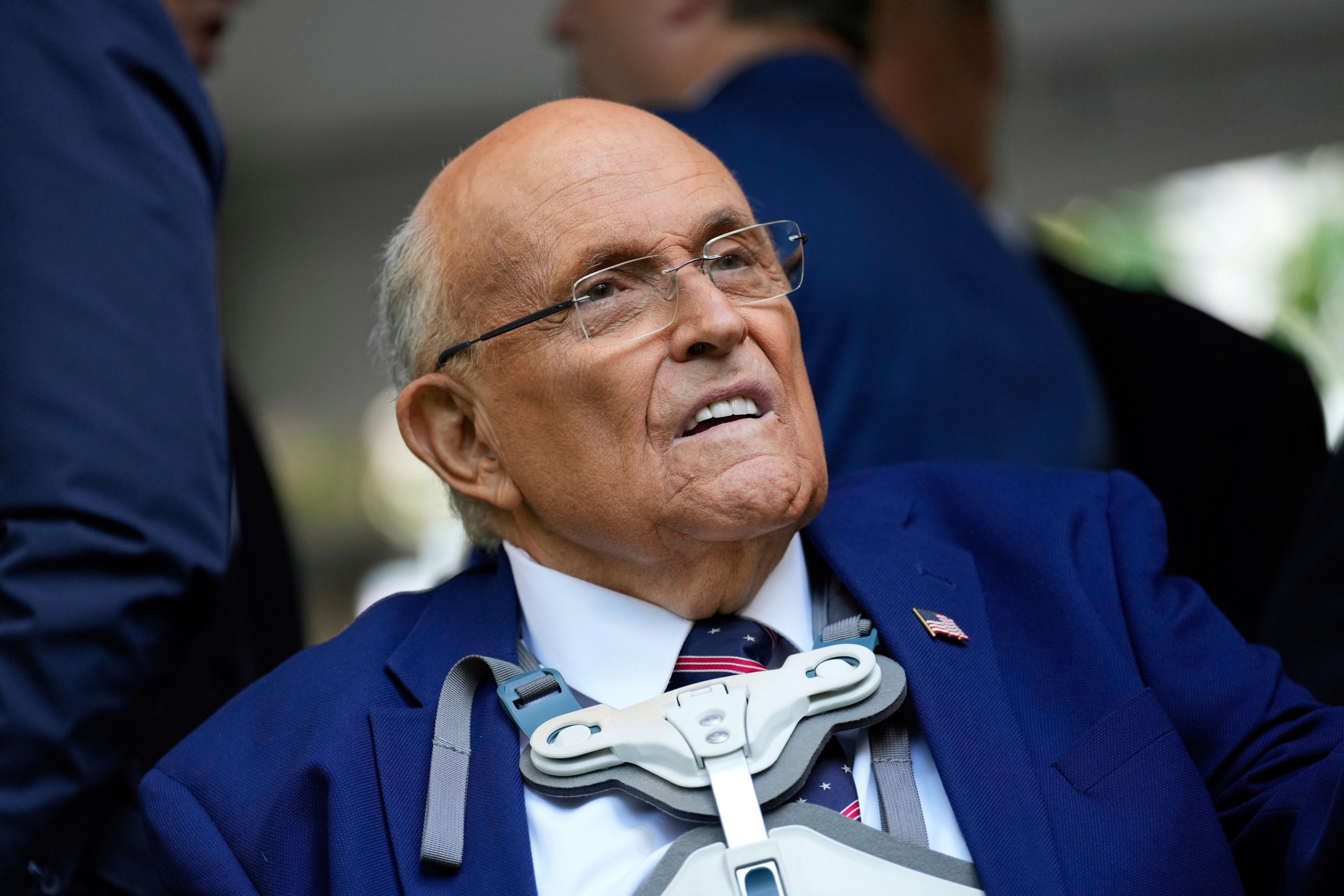 Rudy Giuliani hospitalizado en estado crítico, dice su portavoz