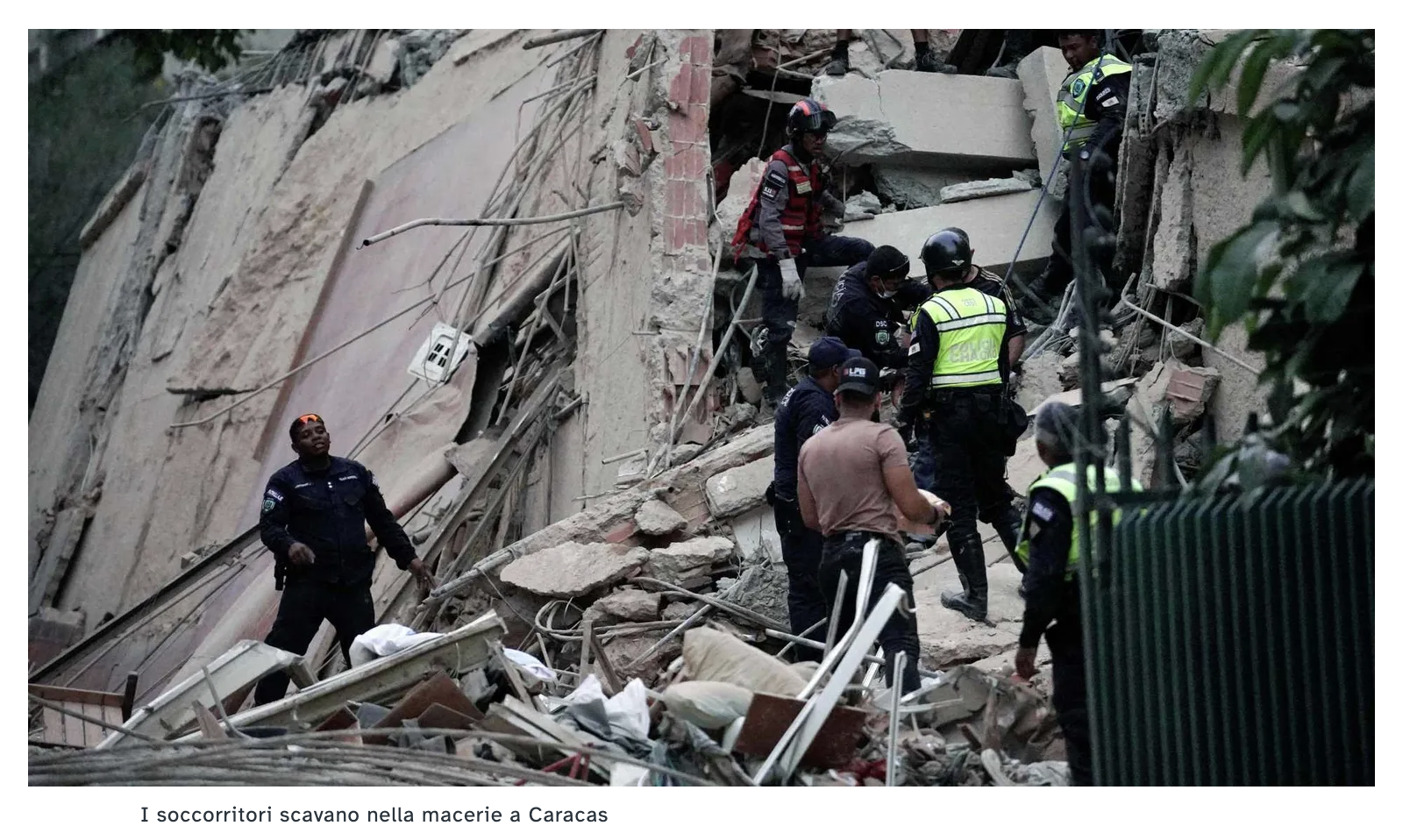 Devastadoras sacudidas de terremoto en Venezuela: ciudades destruidas, se teme una hecatombe