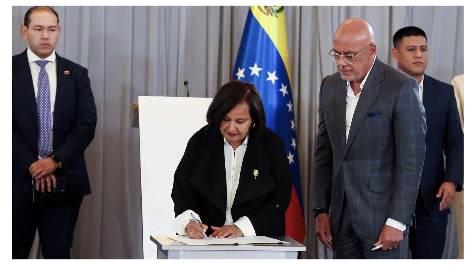 «En una Venezuela reconciliada también habrá espacio para los chavistas»