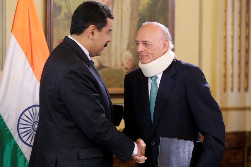 El imperio, la herencia y las disputas que rodean el legado de Oswaldo Cisneros