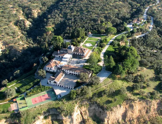 Vista aérea del castillo El Alamin de Alejandro Betancourt