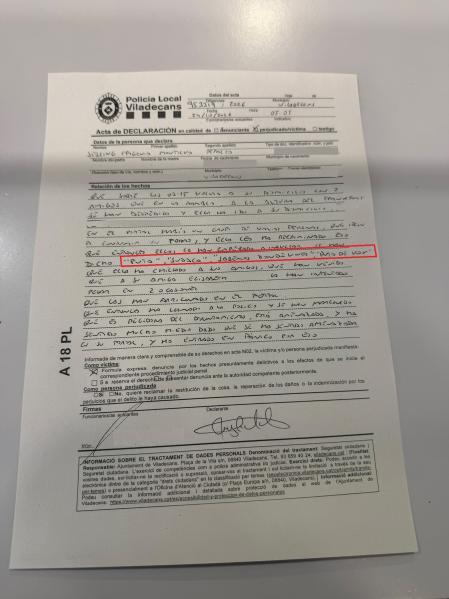 Denuncia presentada por la concejal de VOX Josling Montilva ante la Policía Local de Viladecans el sábado de madrugada por una presenta agresión y amenazas.
